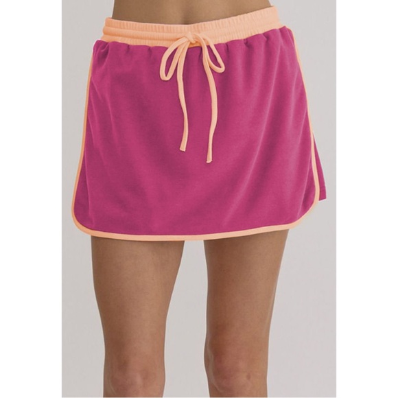 Rose Color Contrast Loose Pullover and Skort Set - Picture 4 of 5